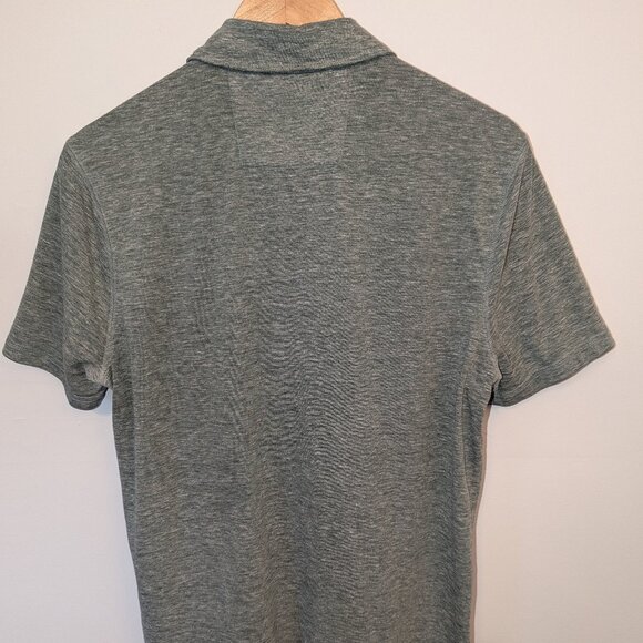 Men's Banana Republic Green Polo - Picture 2 of 6